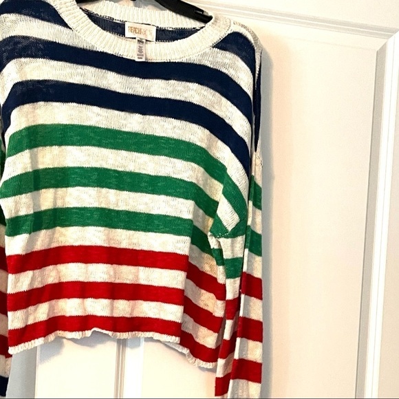 BEACH RIOT AVA SWEATER - Picture 12 of 12